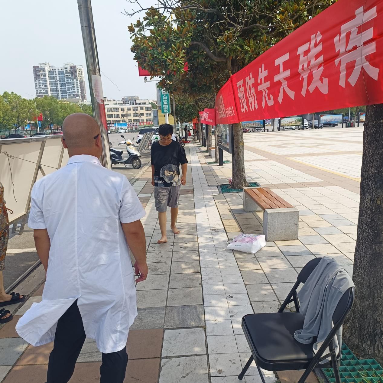 預(yù)防先天殘疾，守護美好未來——唐河縣中醫(yī)院舉辦殘疾預(yù)防宣傳教育義診活動