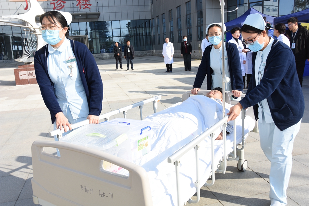 鎮(zhèn)平縣舉辦應(yīng)急新時代?2024衛(wèi)健系統(tǒng)綜合應(yīng)急演練活動