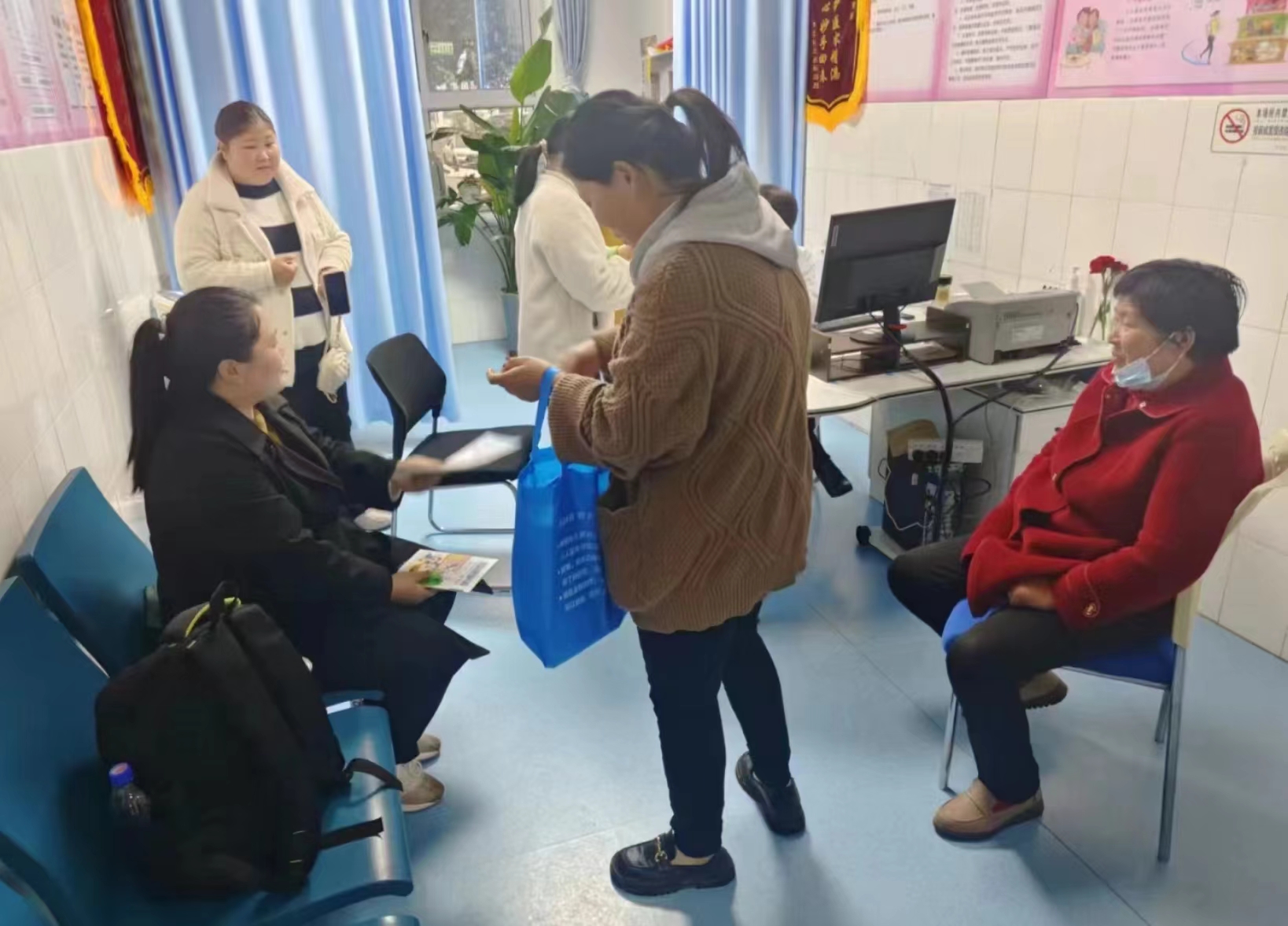 內(nèi)鄉(xiāng)縣婦幼保健院開展“世界防治結(jié)核病日”健康科普宣傳活動(dòng)