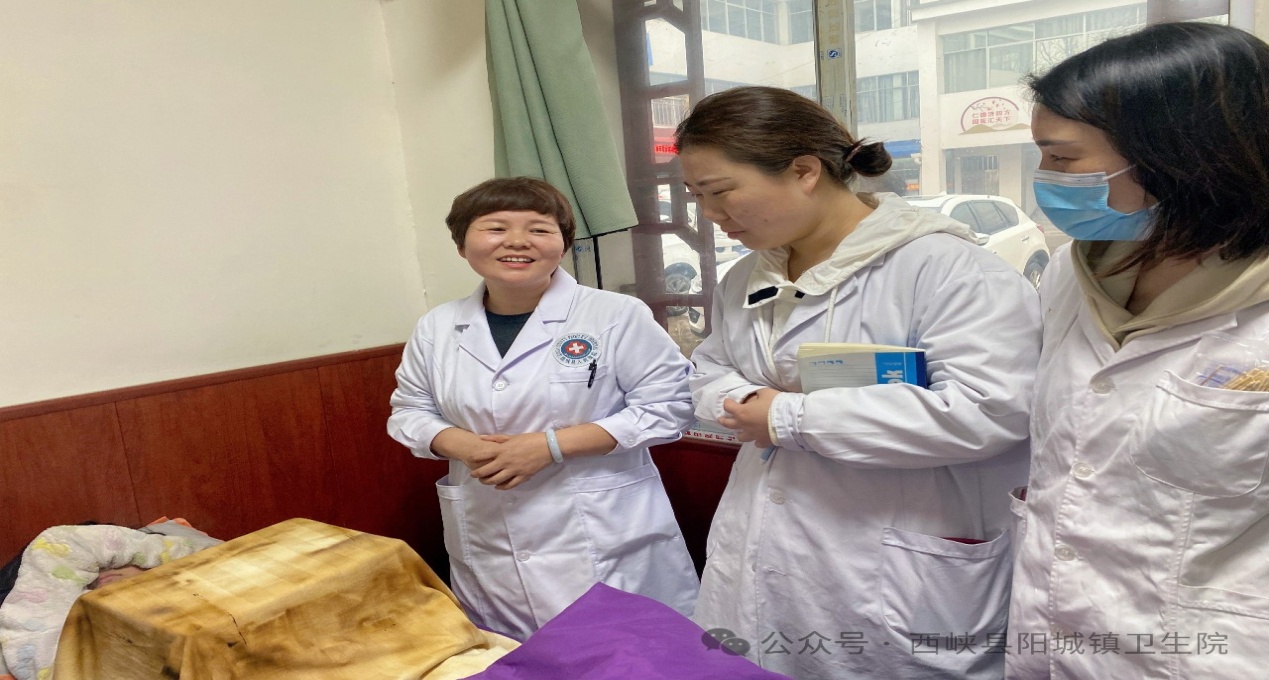 西峽縣醫(yī)共體總醫(yī)院開展基層服務能力提升行動(一） 